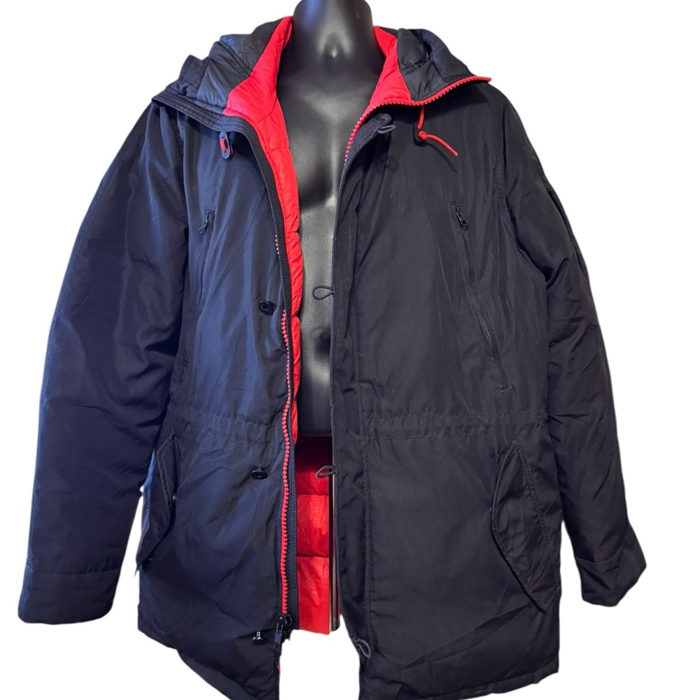 Michael Jordan Men's Black puffer goose down with hood.